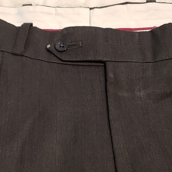 Moores Lineage Pleated Front Dress Pants - Picture 15 of 16